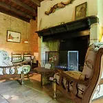 Estate In Dordogne Near Sites Falcou