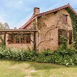 Estate In Dordogne Near Sites 펜션 *