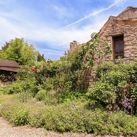Heritage In Aquitaine With Shared Pool Holiday home